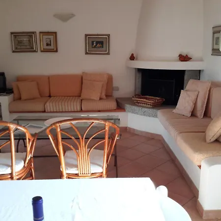 Tatil Evi Eleonora, Sulle Bianche Spiagge Di Sant Elmo E Castiadas. Castiadas